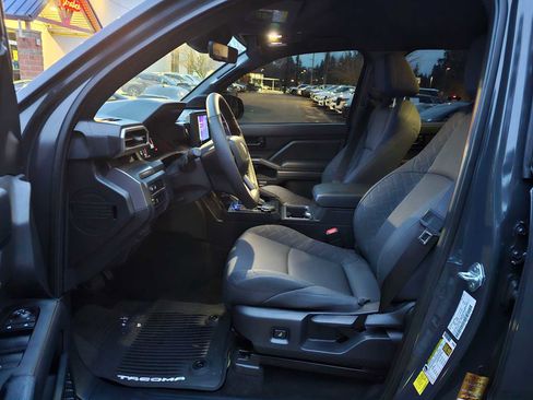 Used 2024 Toyota Tacoma SR5 image 19