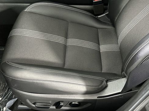 Used 2025 MAZDA CX-50 AWD 2.5 S w/ Preferred Package image 12