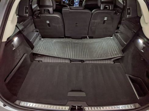 Certified 2025 Volvo XC90 T8 Plus w/ Protection Package Premier image 26