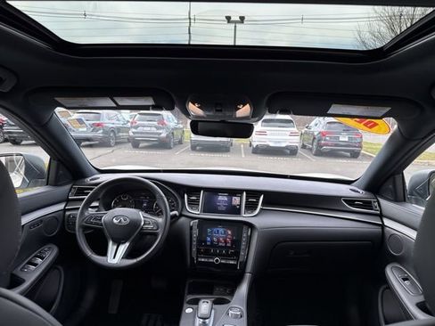 Used 2025 INFINITI QX55 Luxe w/ Cargo Package image 13