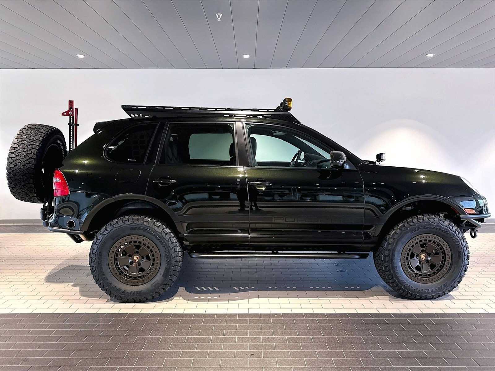 Used 2008 Porsche Cayenne S AWD/4WD image 12