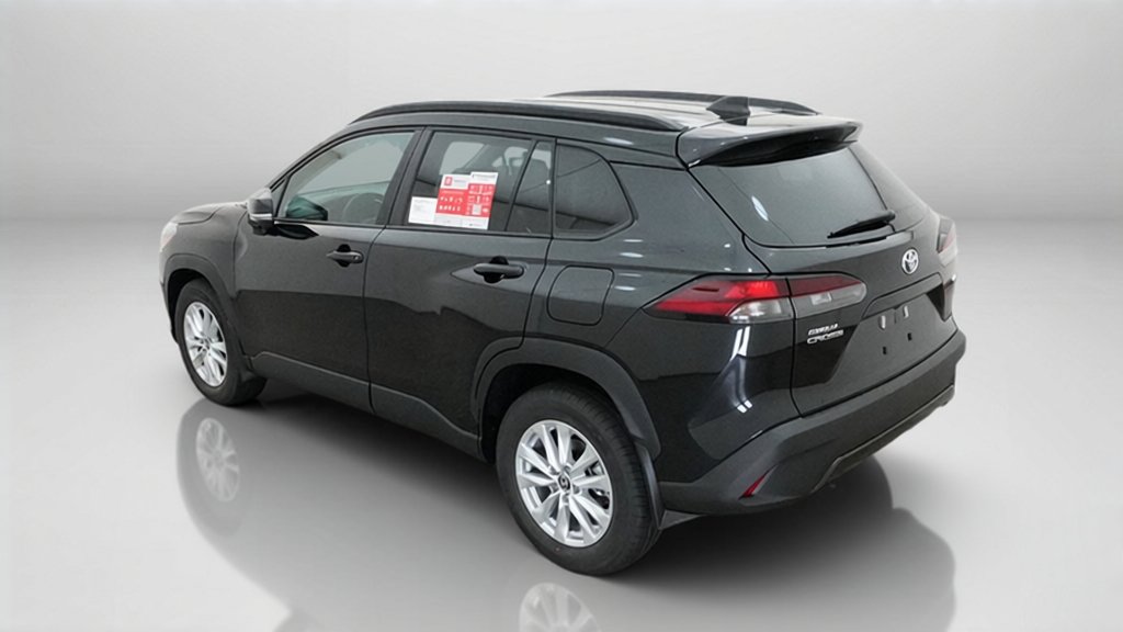 New 2026 Toyota Corolla Cross LE w/ Moonroof Package FWD image 8