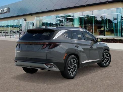 New 2026 Hyundai Tucson Limited FWD image 4