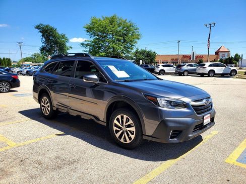 Used 2021 Subaru Outback Premium AWD/4WD image 3