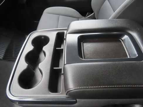 Used 2019 Chevrolet Silverado 1500 LT w/ All Star Edition AWD/4WD image 30
