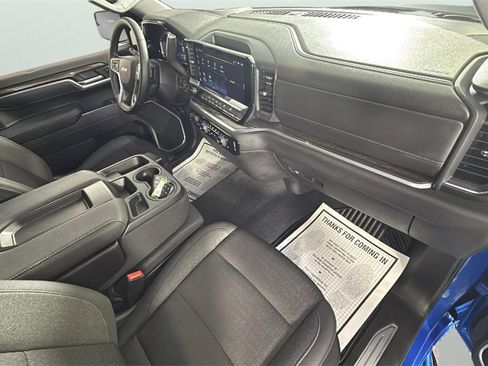 Used 2025 Chevrolet Silverado 1500 LT image 34