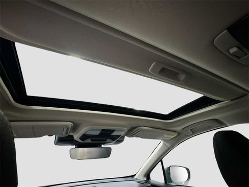 New 2026 Subaru Crosstrek 2.0i Premium image 19