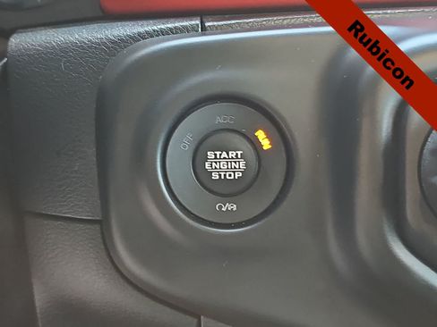 Used 2021 Jeep Wrangler Unlimited Rubicon AWD/4WD image 23