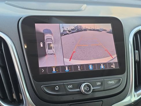 Used 2019 Chevrolet Equinox Premier FWD image 26