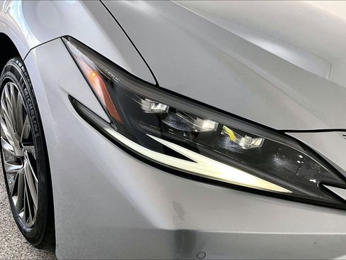 Used 2024 Lexus ES 350 Ultra Luxury image 38