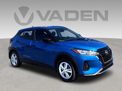 Used 2023 Nissan Kicks S