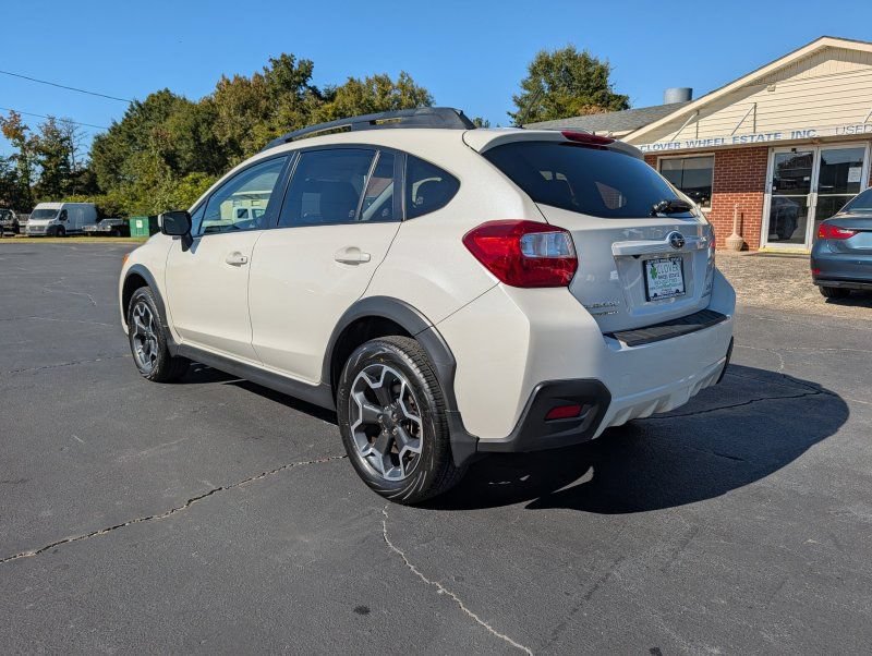 Used 2015 Subaru Crosstrek 2.0i Premium AWD/4WD image 8