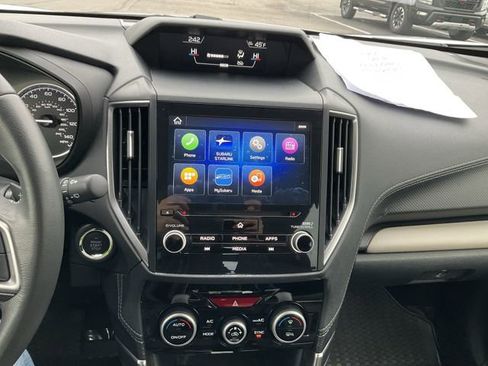 Used 2023 Subaru Forester Limited image 15