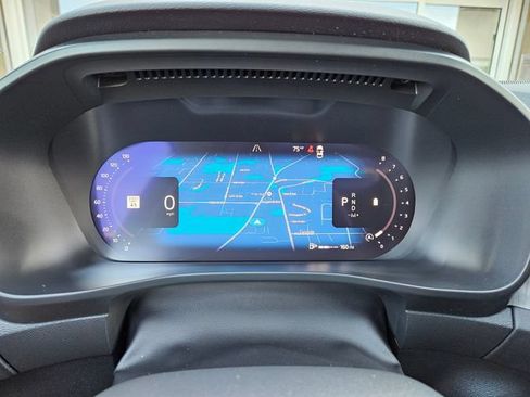 Certified 2024 Volvo XC40 B5 Ultimate w/ Protection Package Premier AWD/4WD image 26