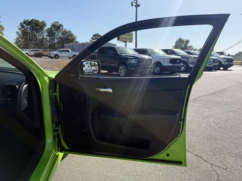 Used 2023 Dodge Charger R/T w/ Daytona Edition Group RWD image 27