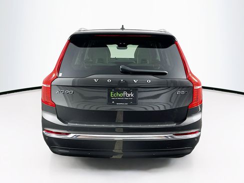 Used 2024 Volvo XC90 B5 Core w/ Protection Package Premier image 7