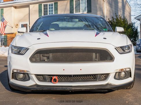 Used 2017 Ford Mustang GT Premium image 13