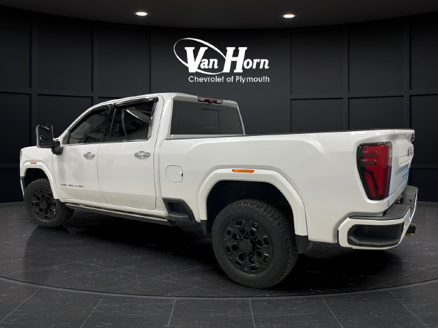 Used 2024 GMC Sierra 3500 Denali Ultimate AWD/4WD image 5