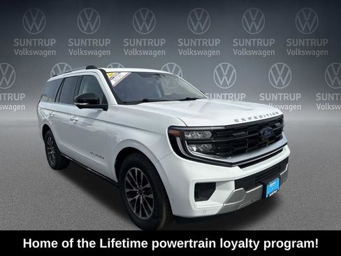 Used 2025 Ford Expedition Platinum image 7