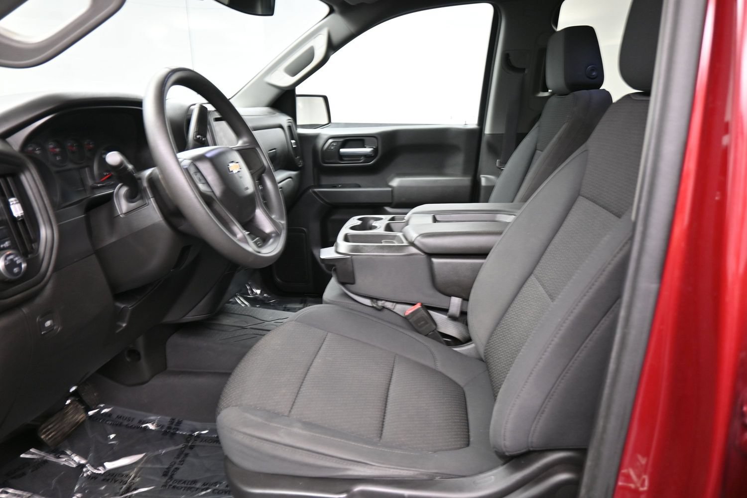 Used 2020 Chevrolet Silverado 1500 Custom w/ Custom Value Package AWD/4WD image 16
