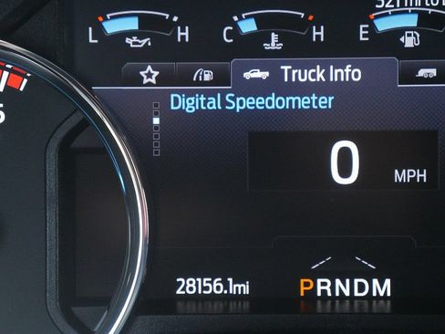 Used 2022 Ford F250 Lariat w/ Tremor Off-Road Package AWD/4WD image 31