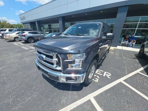 Used 2017 Ford F150 XLT AWD/4WD image 2