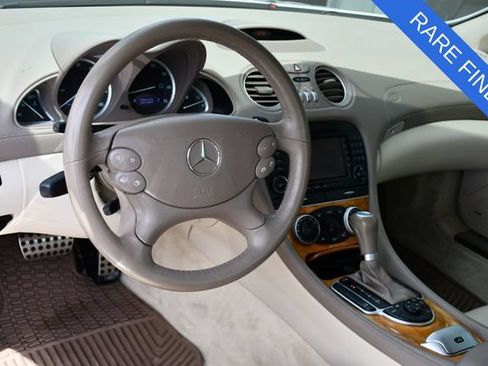 Used 2007 Mercedes-Benz SL 550 image 2
