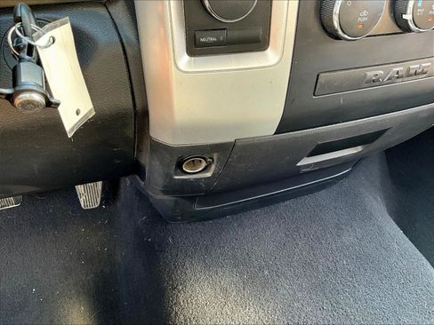 Used 2011 RAM 1500 Big Horn AWD/4WD image 17