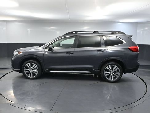Used 2022 Subaru Ascent Limited AWD/4WD image 9