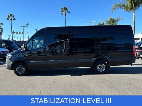 Used 2024 Mercedes-Benz Sprinter 3500 image 6
