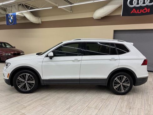 Used 2018 Volkswagen Tiguan SEL FWD image 4