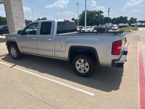 Used 2014 GMC Sierra 1500 SLE w/ SLE Value Package AWD/4WD image 2