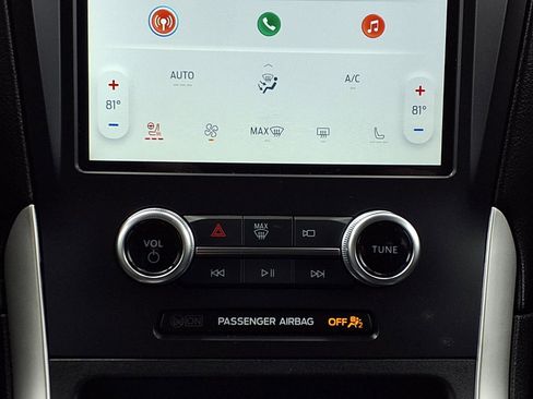 Certified 2024 Ford Edge SEL w/ Convenience Package image 10