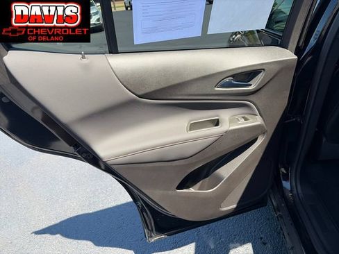 Used 2024 Chevrolet Equinox RS w/ RS Leather Package AWD/4WD image 16