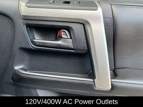 Used 2013 Toyota 4Runner Limited image 22