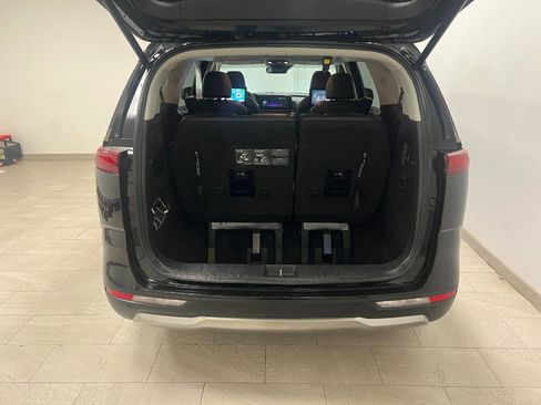 Used 2024 Kia Carnival SX FWD image 18