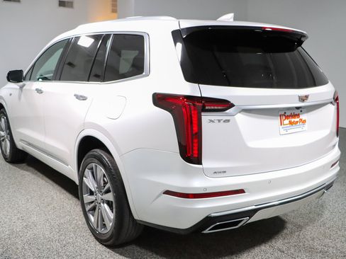 Used 2023 Cadillac XT6 Premium Luxury AWD/4WD image 9