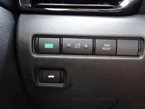 Used 2023 Nissan Sentra SV w/ All-Weather Package image 24