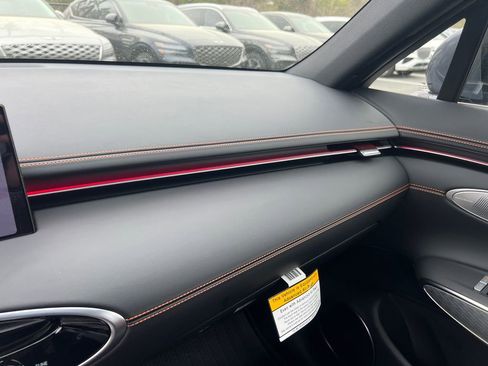 New 2026 Genesis GV70 2.5T Sport Prestige image 29