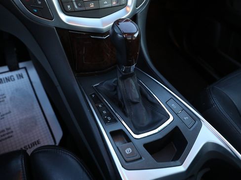Used 2011 Cadillac SRX Luxury image 17