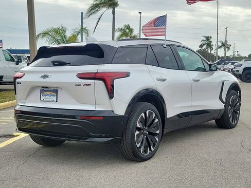 New 2025 Chevrolet Blazer EV RS w/ Super Cruise Package image 2