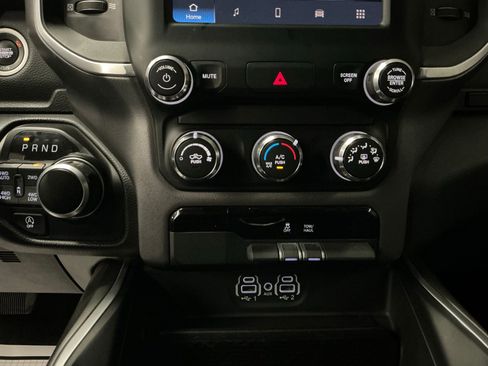Used 2022 RAM 1500 Big Horn image 26