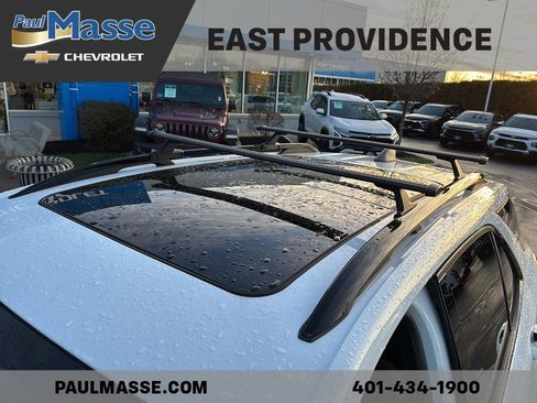 Certified 2022 Chevrolet Equinox RS w/ RS Leather Package image 9