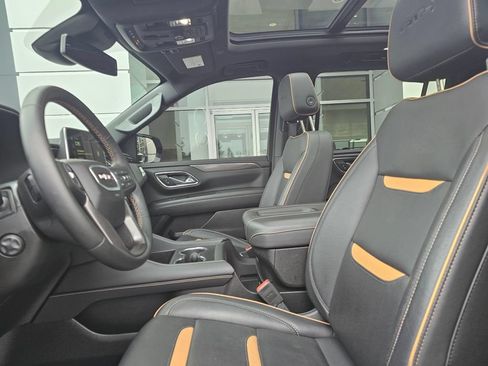 Used 2024 GMC Yukon XL AT4 w/ Technology Package AWD/4WD image 26