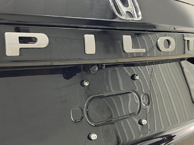 New 2026 Honda Pilot Touring image 10