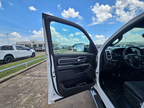 Used 2020 RAM 1500 Lone Star AWD/4WD image 12