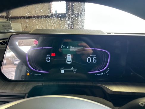 New 2025 Kia Telluride EX image 36