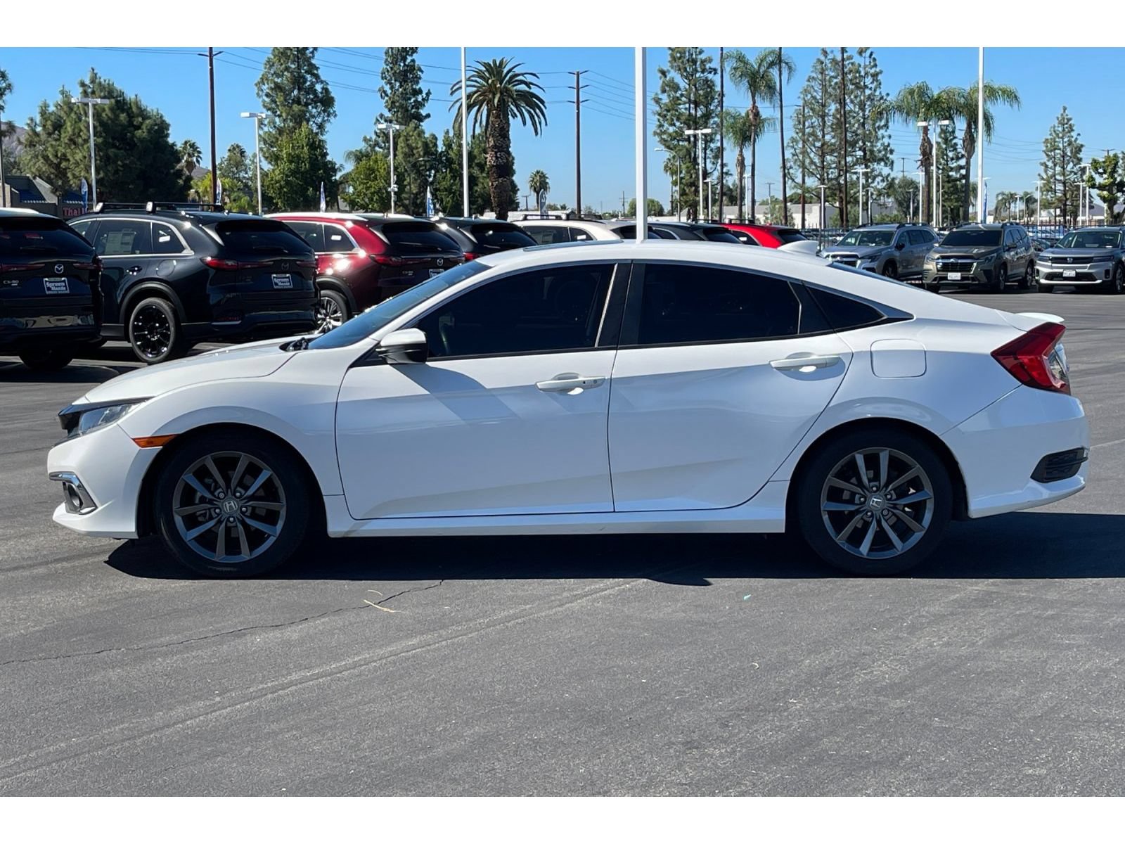 Used 2019 Honda Civic EX-L image 2
