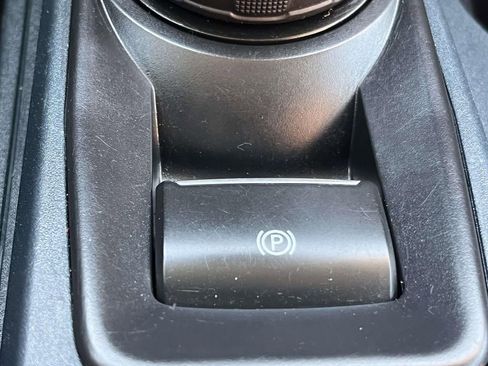 Used 2023 Ford Maverick Lariat w/ Equipment Group 500A Standard image 26