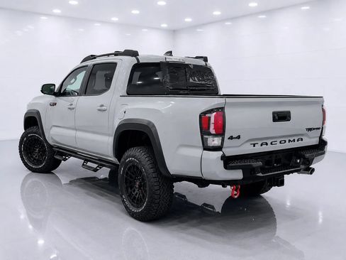 Used 2021 Toyota Tacoma TRD Pro AWD/4WD image 3